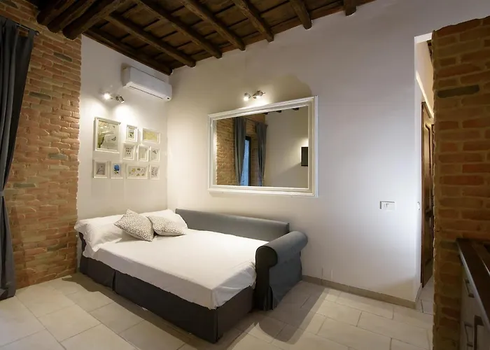 New Navona Elegant Apartment